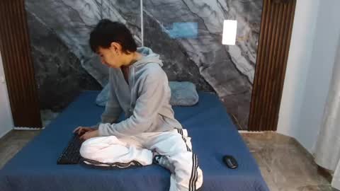    online show from 04.15.26