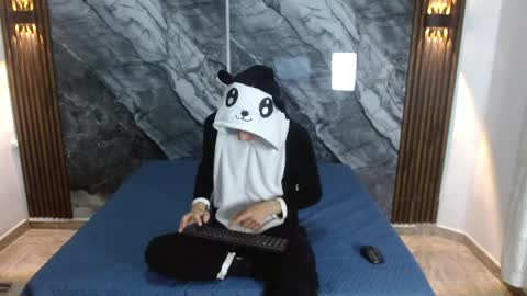    online show from 04.17.26