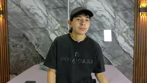Snapshot of noahwalker__ chatting on 05.08.26 online show from 05.08.26