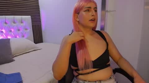 Noah Wolf online show from 03.11.26