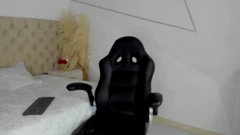 Noah Wolf online show from 03.15.26