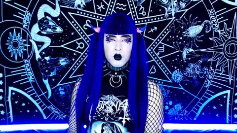 caroline online show from 12.04.25