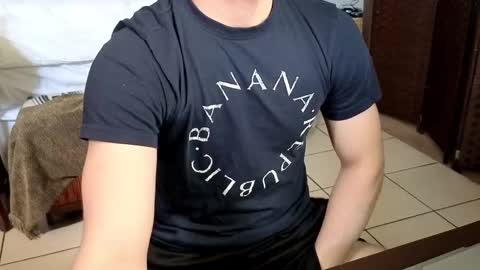 Snapshot of nobudget06 chatting on 02.24.25 nobudget06 online show from 02.24.25