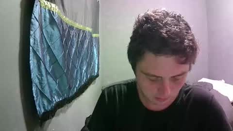 Snapshot of nocycle000 chatting on 12.17.25 Nocycle000 online show from 12.17.25