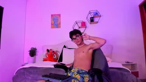 Snapshot of noha_natan chatting on 10.07.25 noha_natan online show from 10.07.25