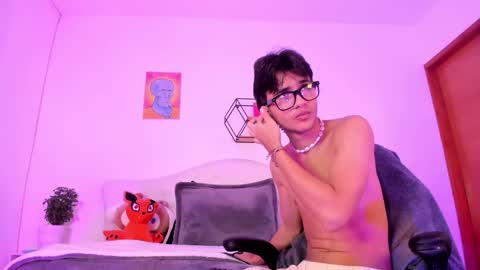 Snapshot of noha_natan chatting on 10.08.25 noha_natan online show from 10.08.25