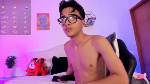 Snapshot of noha_natan chatting on 10.24.25 noha_natan online show from 10.24.25