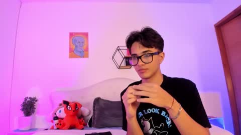 Snapshot of noha_natan chatting on 10.25.25 noha_natan online show from 10.25.25