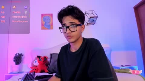 Snapshot of noha_natan chatting on 10.28.25 noha_natan online show from 10.28.25