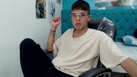 Noha Scott online show from 12.26.24