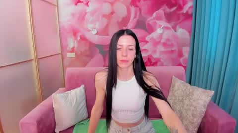 NoirDiva online show from 06.17.26