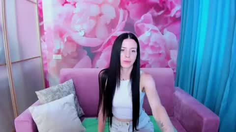 NoirDiva online show from 06.30.26