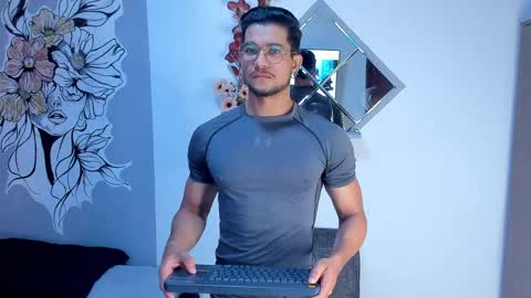 Im Nolan  online show from 05.21.26