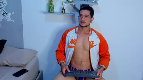 Im Nolan  online show from 06.02.26