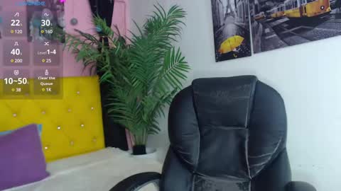 Nolan  online show from 02.15.25