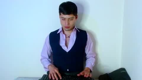 Snapshot of nolanjay chatting on 09.27.25 NolanJay69 online show from 09.27.25