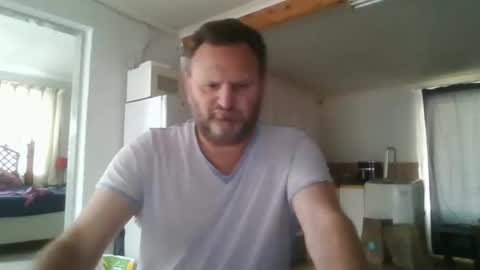 Snapshot of nollie244 chatting on 09.14.25 Nollie online show from 09.14.25