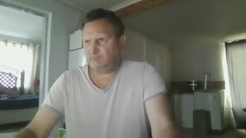 Snapshot of nollie244 chatting on 09.18.25 Nollie online show from 09.18.25