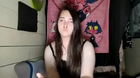 nonbinarybeauty20 online show from 06.24.26