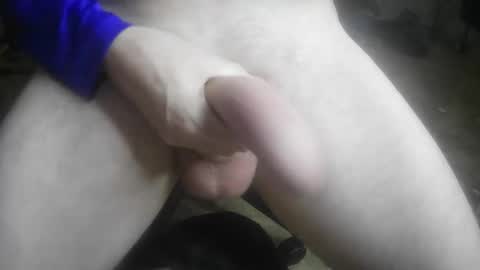 Snapshot of noobfreak134 chatting on 01.12.26 noobfreak134 online show from 01.12.26