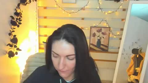 Snapshot of nora_n chatting on 02.05.26 Nora online show from 02.05.26