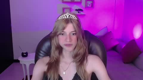 Nora online show from 01.24.25