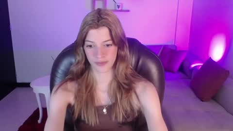 Nora online show from 02.05.25