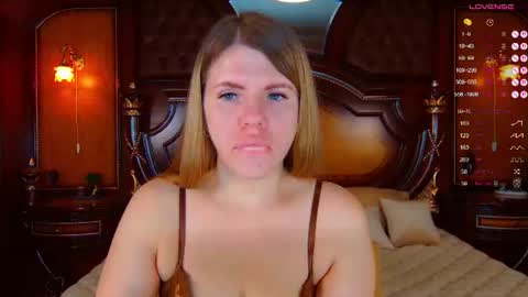 Nora online show from 06.11.26