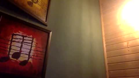 Snapshot of norablues chatting on 09.28.25 norablues online show from 09.28.25