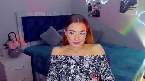 Snapshot of norasun chatting on 03.07.25 NoraSun online show from 03.07.25