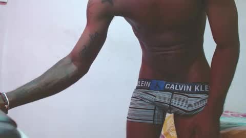 noreno9159 online show from 11.21.25