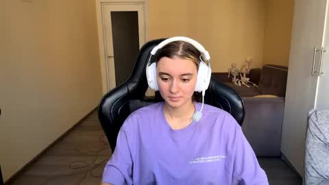 Elena online show from 04.29.26
