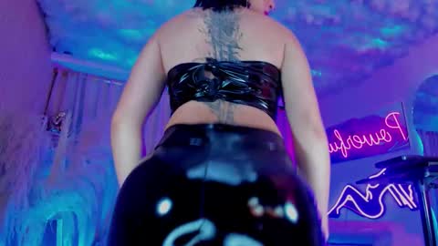 Snapshot of norland23 chatting on 12.14.25 norland23 online show from 12.14.25