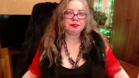 Snapshot of norma_gin chatting on 01.12.25 miss Tress online show from 01.12.25