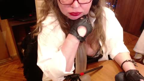 Snapshot of norma_gin chatting on 02.13.25 miss Tress online show from 02.13.25