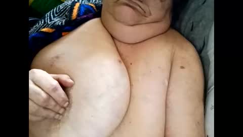 Snapshot of normajeen77777 chatting on 04.04.26 normajeen77777 online show from 04.04.26