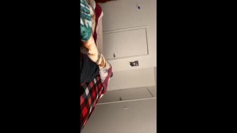Snapshot of noseassapa chatting on 01.10.25 se le perdio algo perra hp online show from 01.10.25