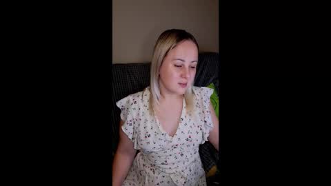 hi glad to chat online show from 10.02.25