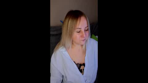 hi glad to chat online show from 10.09.25