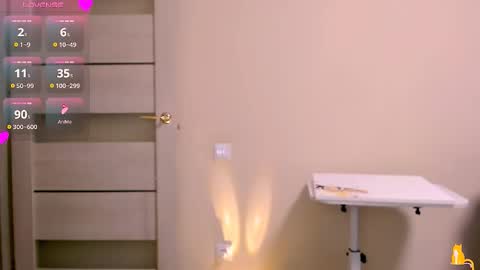 hi glad to chat online show from 11.16.25