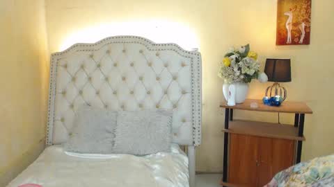 Snapshot of notaestheticallykyline chatting on 12.26.24 Kyline online show from 12.26.24