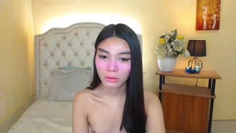 Snapshot of notaestheticallykyline chatting on 12.28.24 Kyline online show from 12.28.24