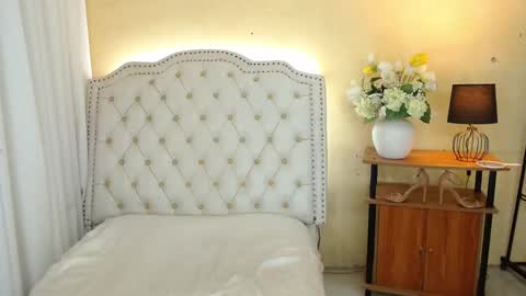 Snapshot of notaestheticallykyline chatting on 10.11.25 Kyline online show from 10.11.25