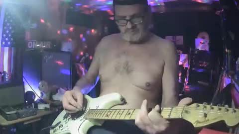 notflamingfart online show from 11.30.25