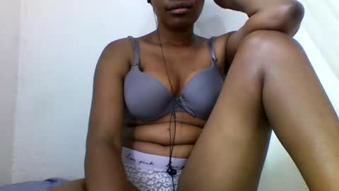 notoy1 online show from 03.04.25