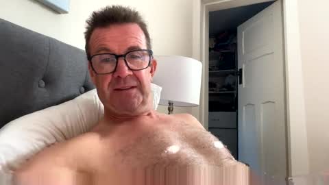 Nottsaust online show from 06.10.26