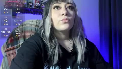 Snapshot of nova_gara chatting on 07.27.26 s online show from 07.27.26
