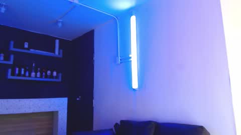 Nova Salvatore online show from 01.12.26