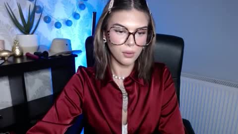 Snapshot of nova_sin chatting on 01.08.26 Nova online show from 01.08.26