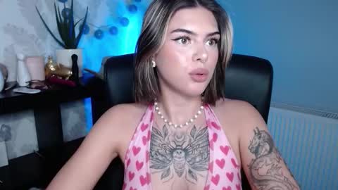 Snapshot of nova_sin chatting on 01.15.26 Nova online show from 01.15.26